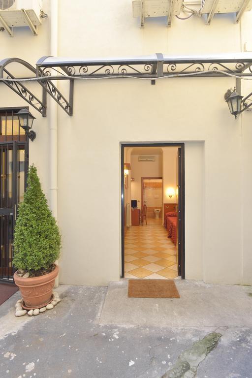 Hotel Chicago Rome Exterior photo